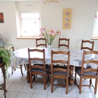 Grand gite 2-10 personnes : le séjour