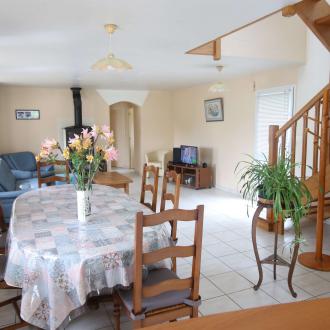 Grand gite 2-10 personnes : le séjour